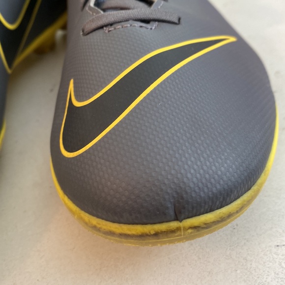 Nike soccer grey- yellow shoes AH7263-070 main image 16